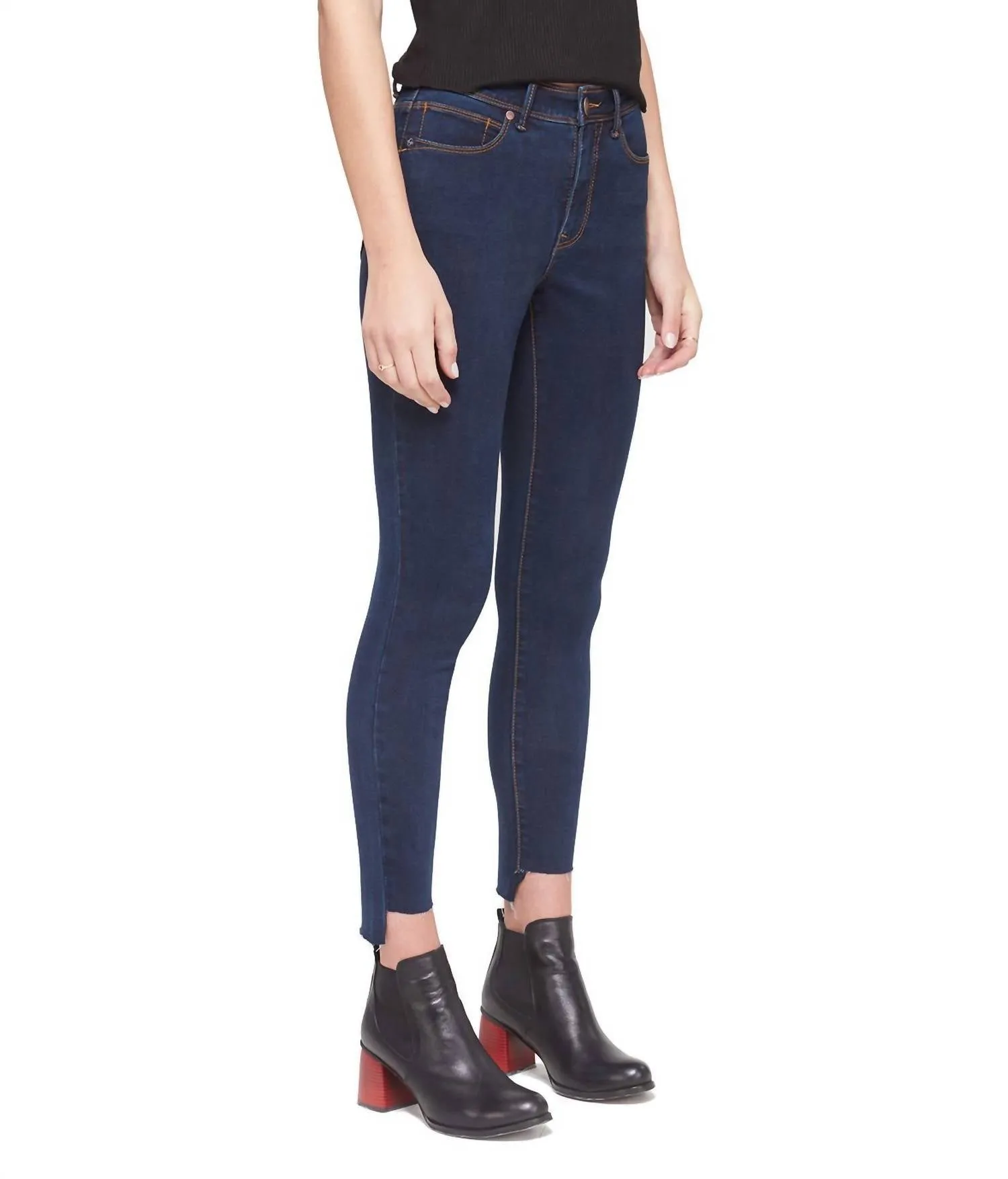 Alexa Step Hem Jean In Dark Rinse Blue