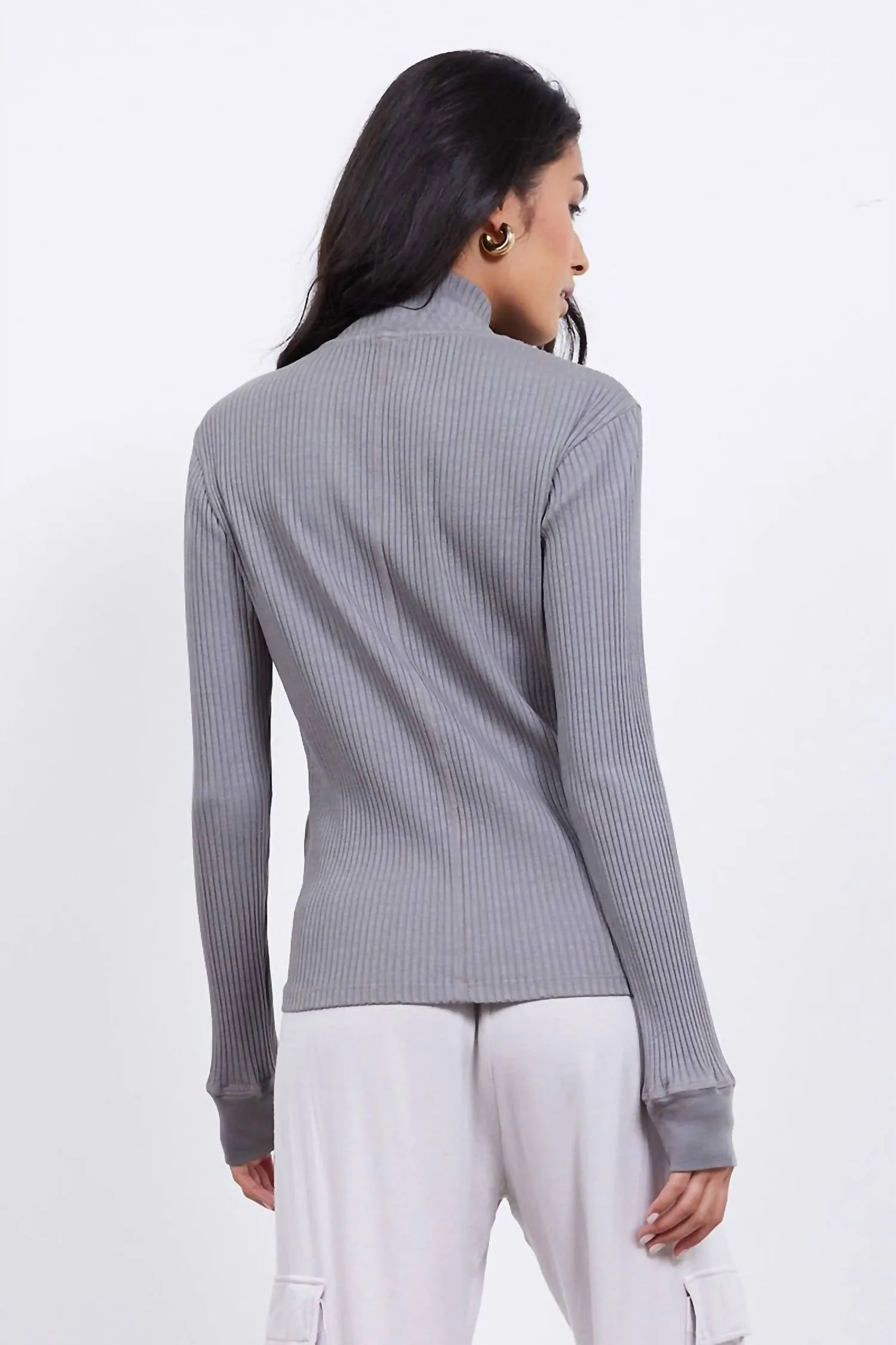 Andre Long Sleeve Snap Turtleneck Top In Peppercorn