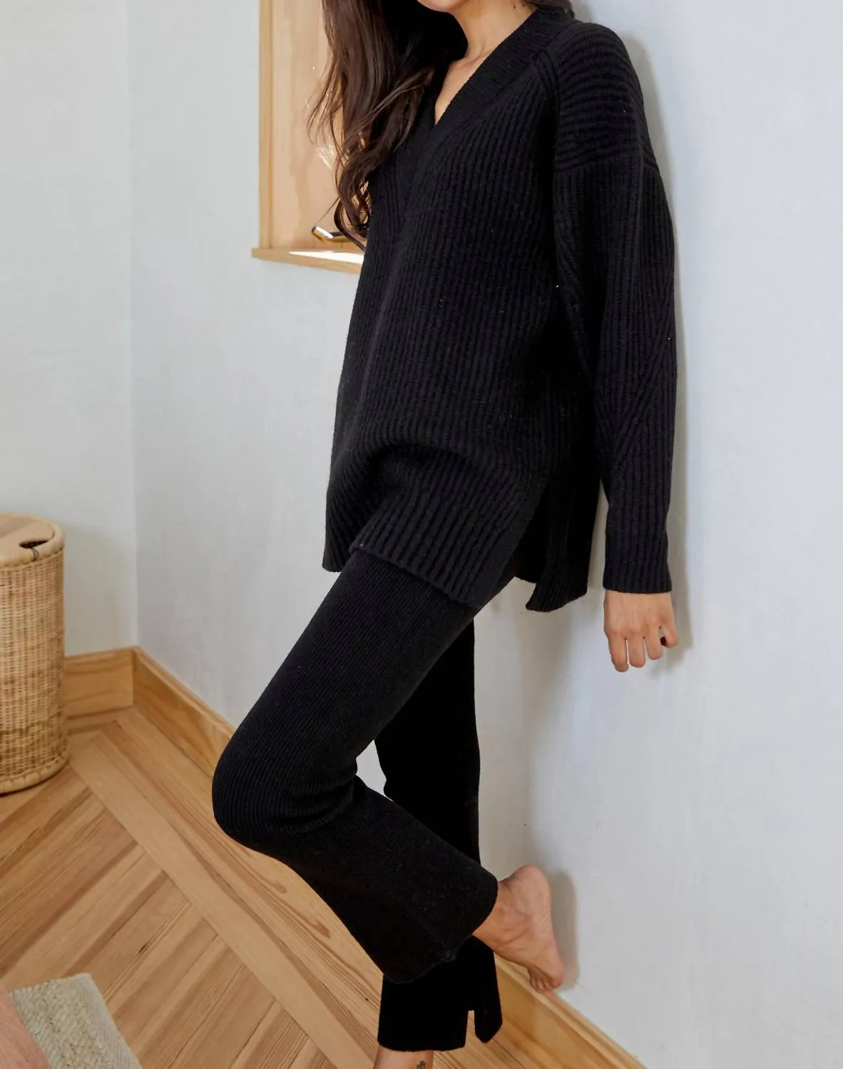 Bailey Sweater In Black