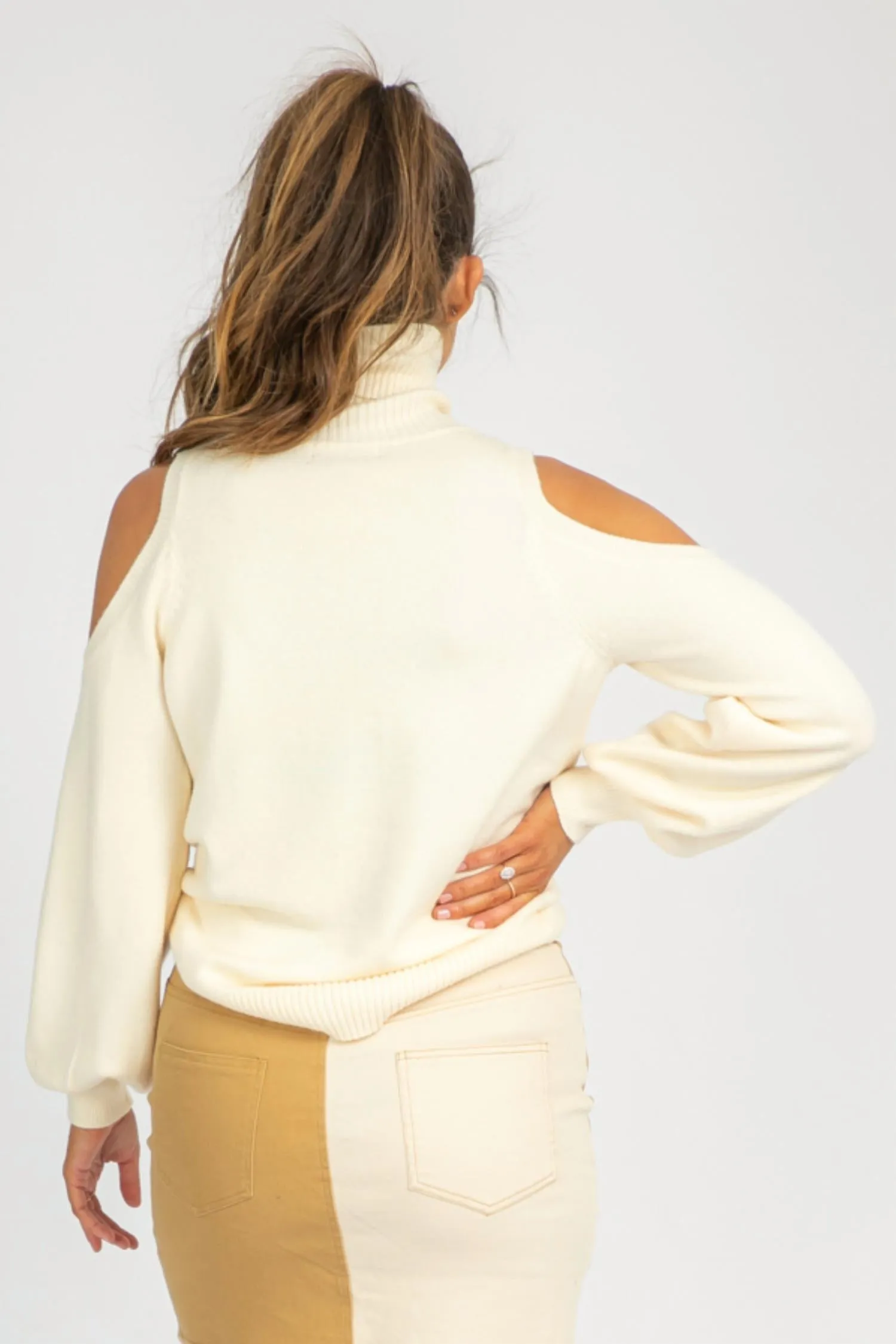 Balloon Sleeve Cutout Knit In Cream