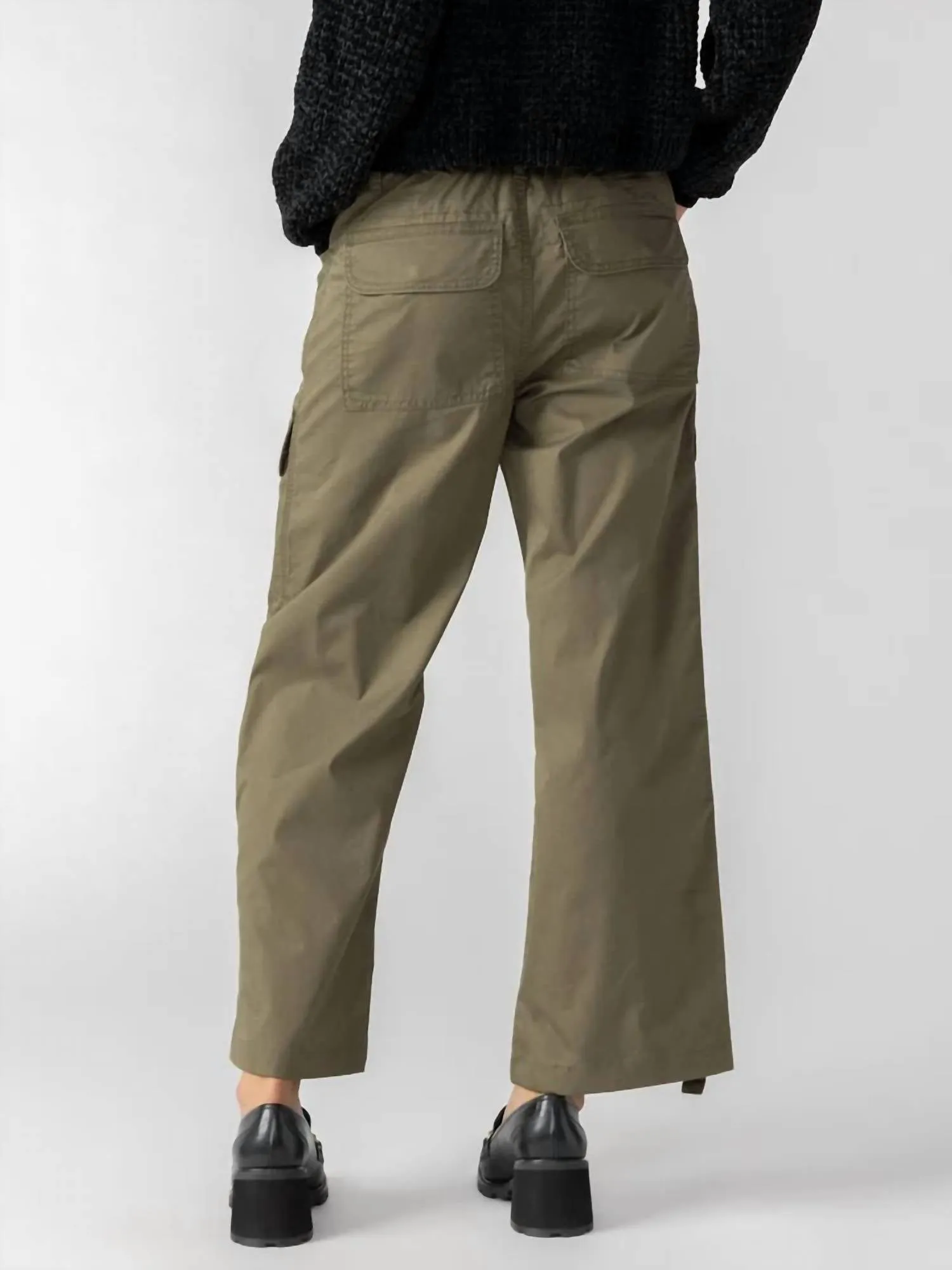 Cali Cargo Standard Rise Pant In Mossy Green