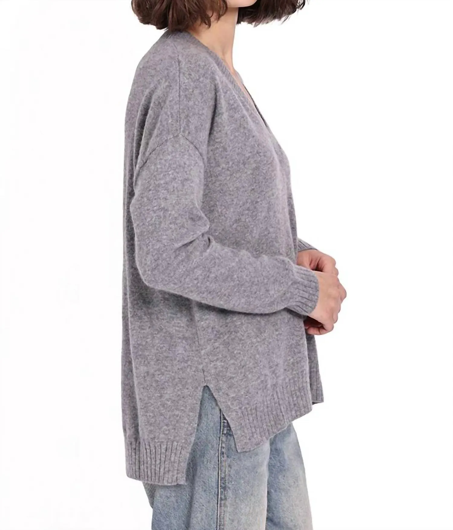 Cashmere Long And Lean V Sweater In Grey Shadow