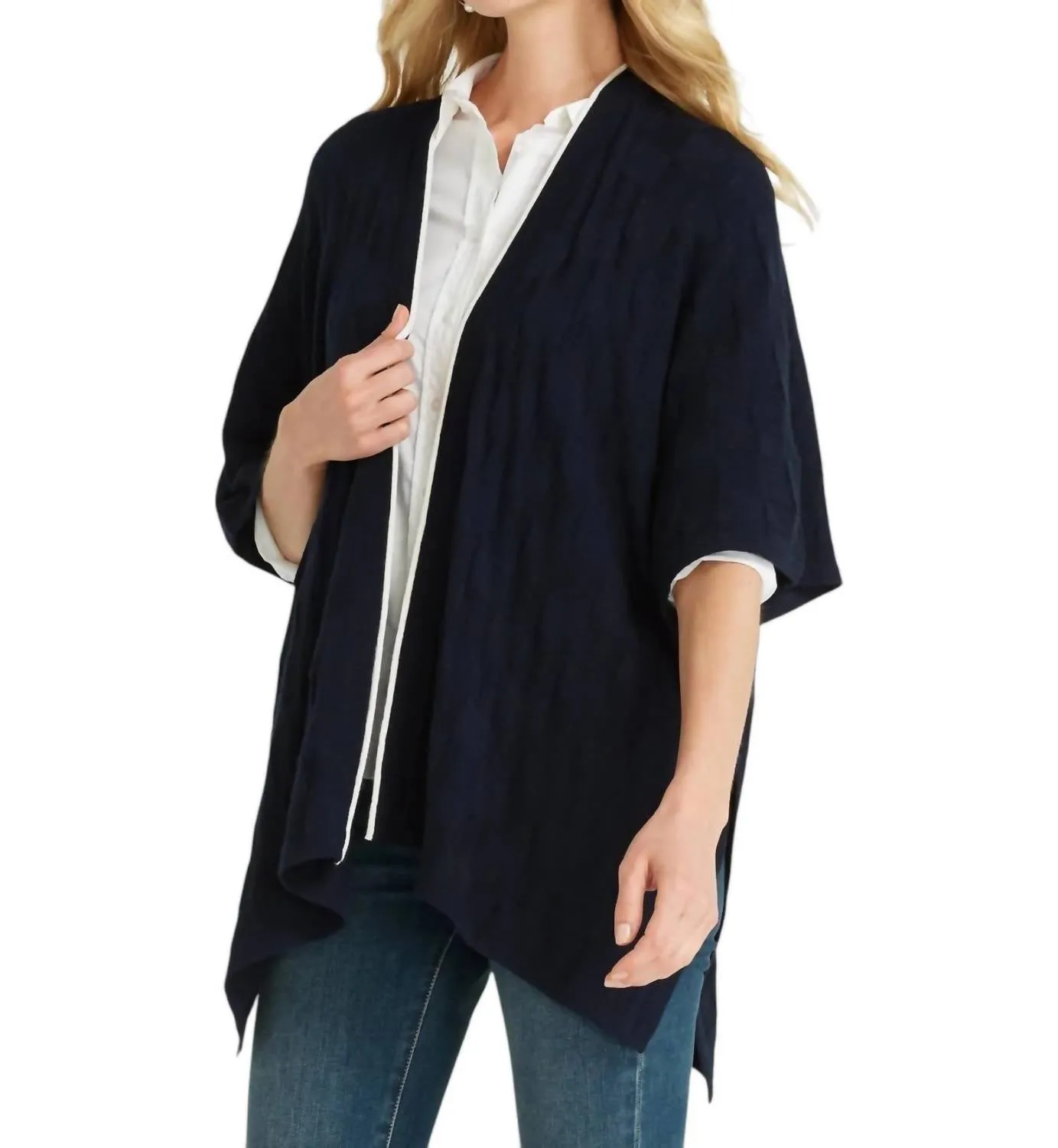 Check Cape Sweater In Nassau Navy