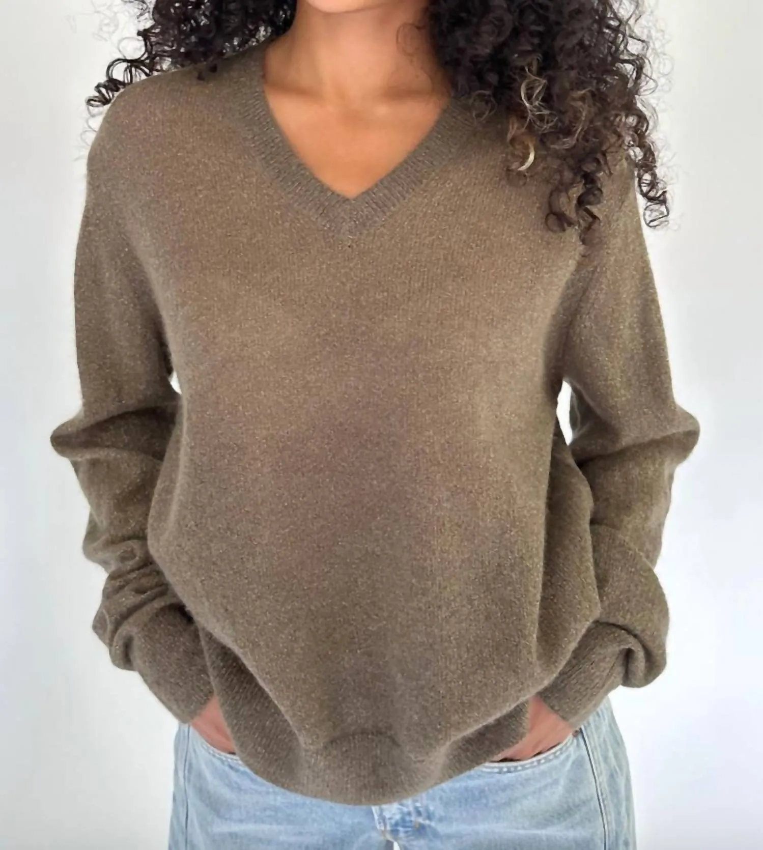 Classic V-Neck Sweater In Metallic Khaki