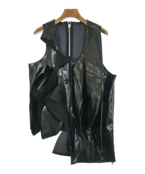 COMME Des GARCONS Vests