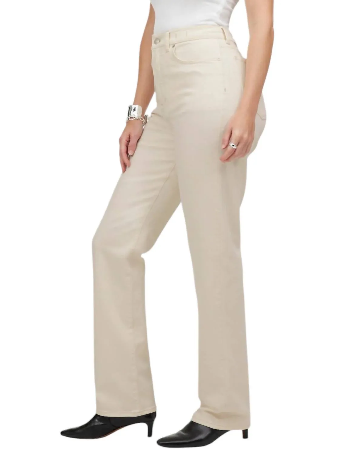Curvy 90S Straight Leg Jeans In Ecru