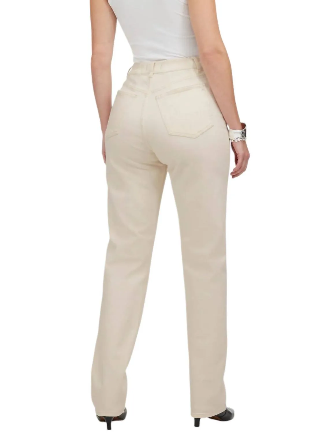 Curvy 90S Straight Leg Jeans In Ecru
