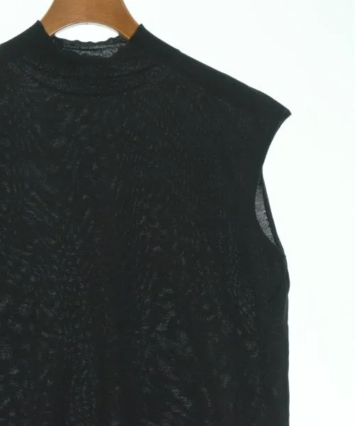 Deuxieme Classe Vests