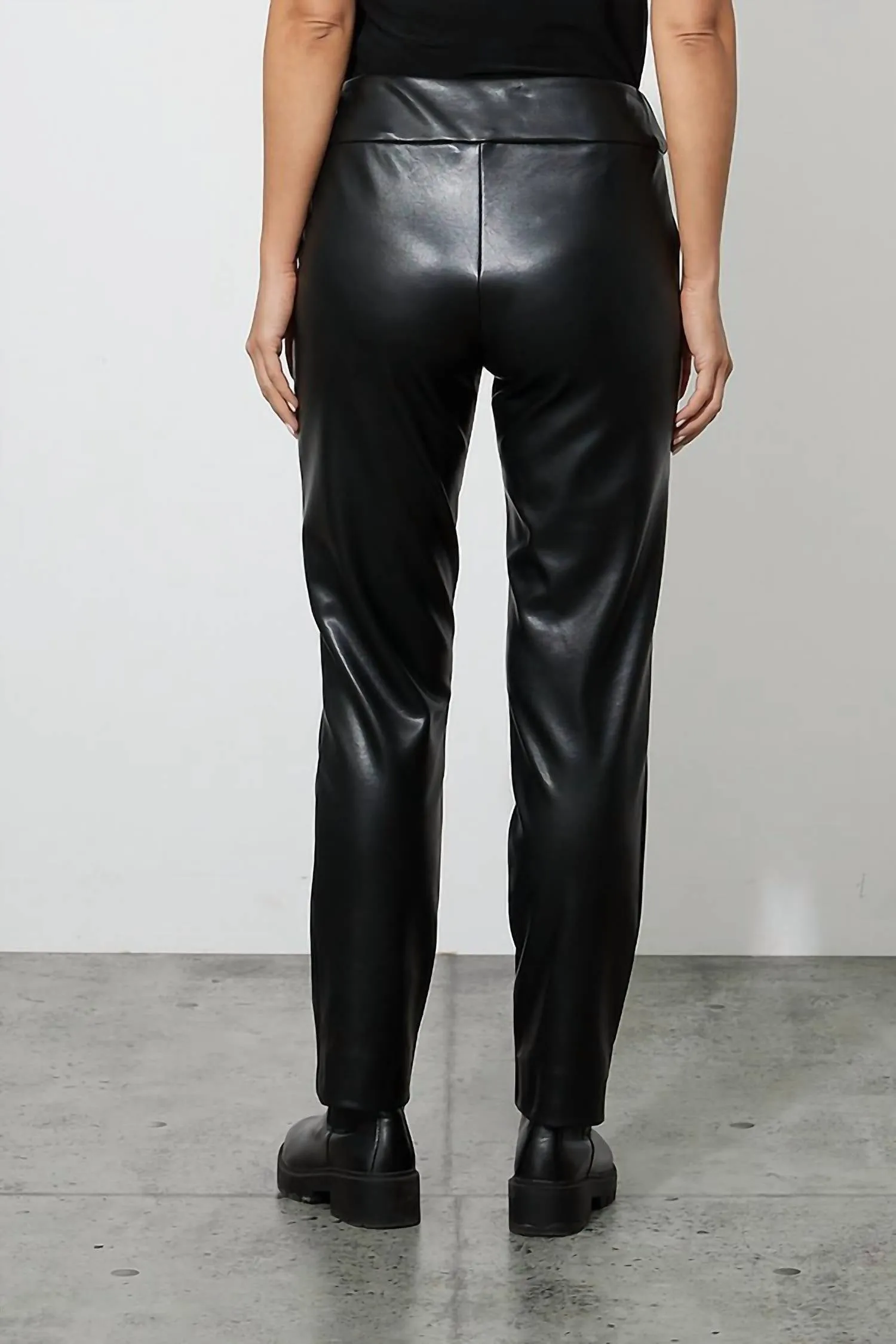 Faux Leather Pant In Black