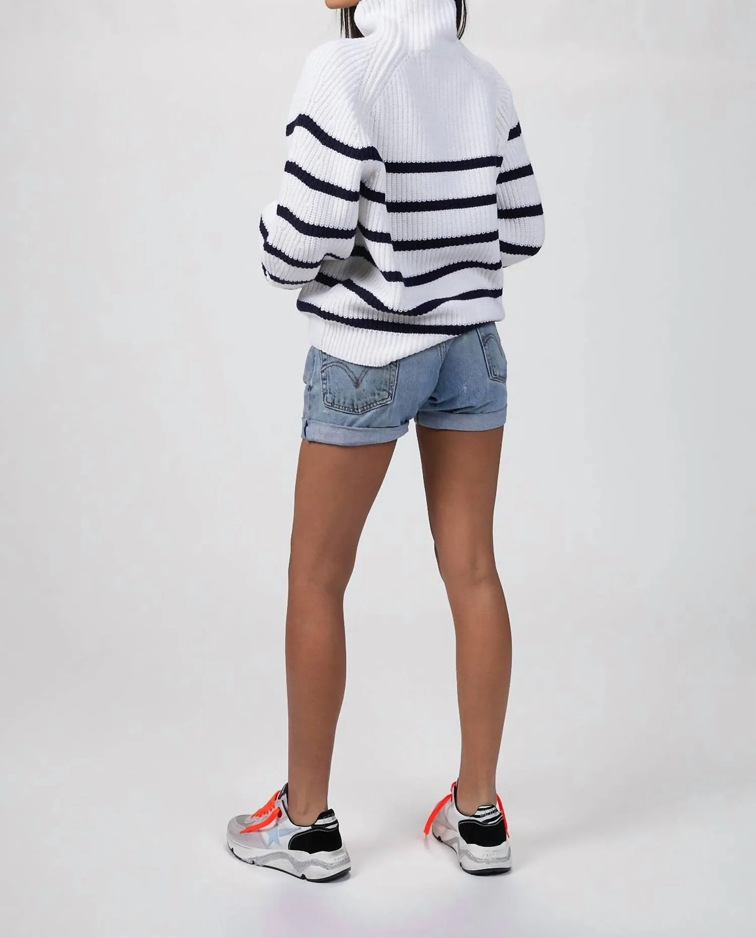 Fiona Striped Sweater In White/navy