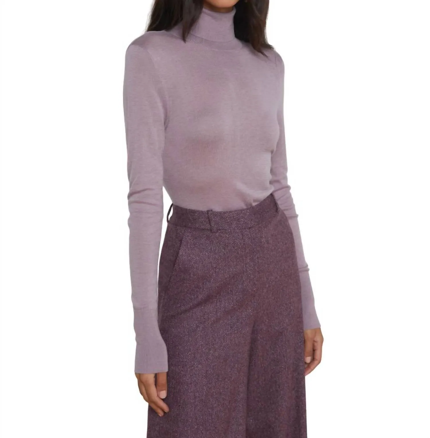 Flora Turtleneck Sweater In Wisteria/gold