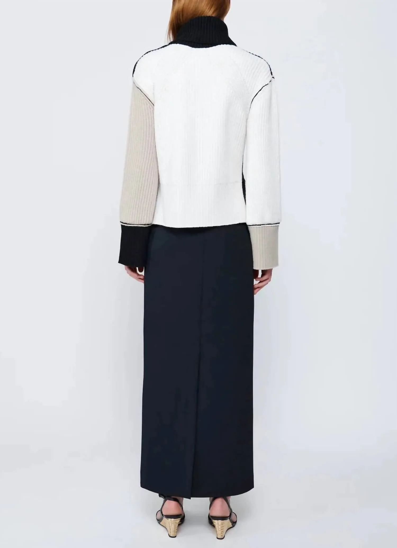 Flores Sweater In Black