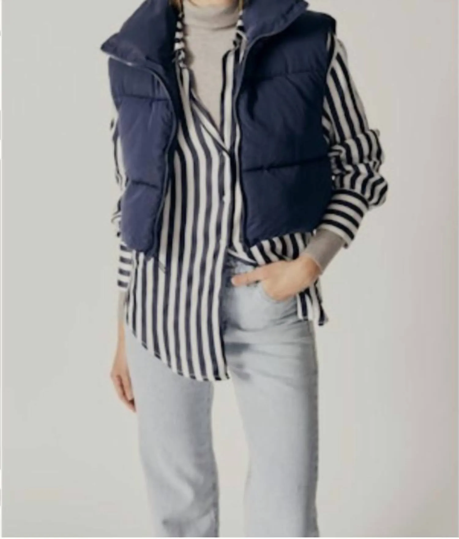 Forsythia Puffer Vest In Blue