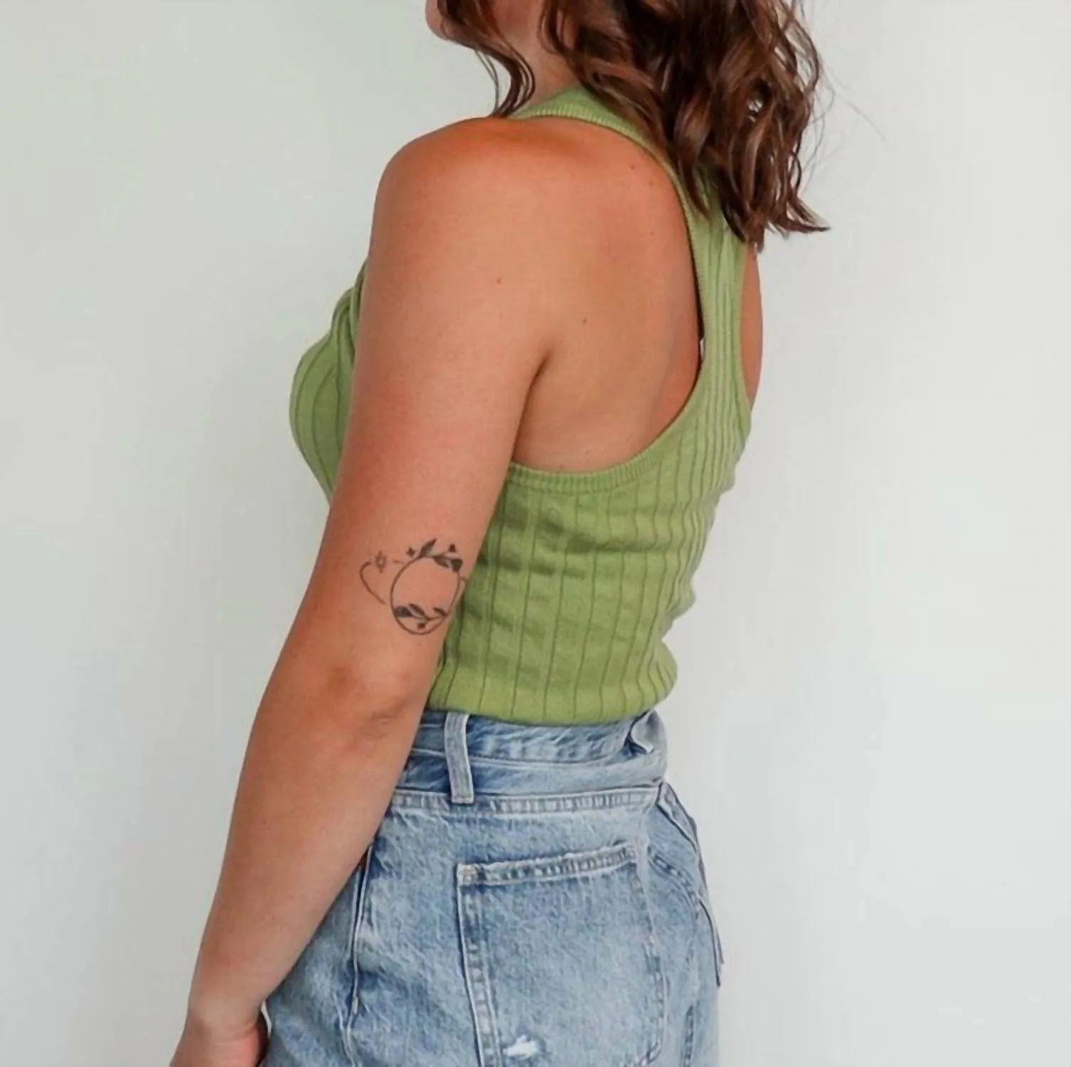 Ione Sweater Tank In Green