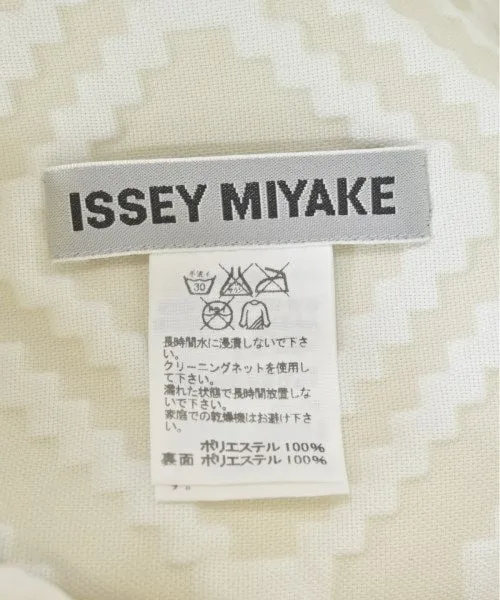 ISSEY MIYAKE Vests