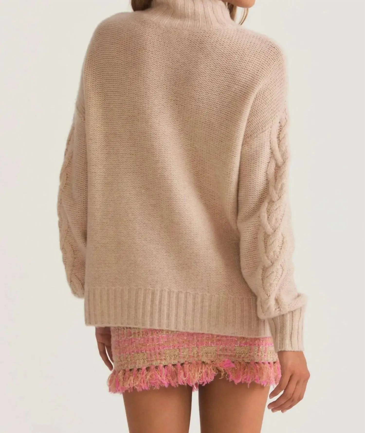 Izia Pullover In Wheat