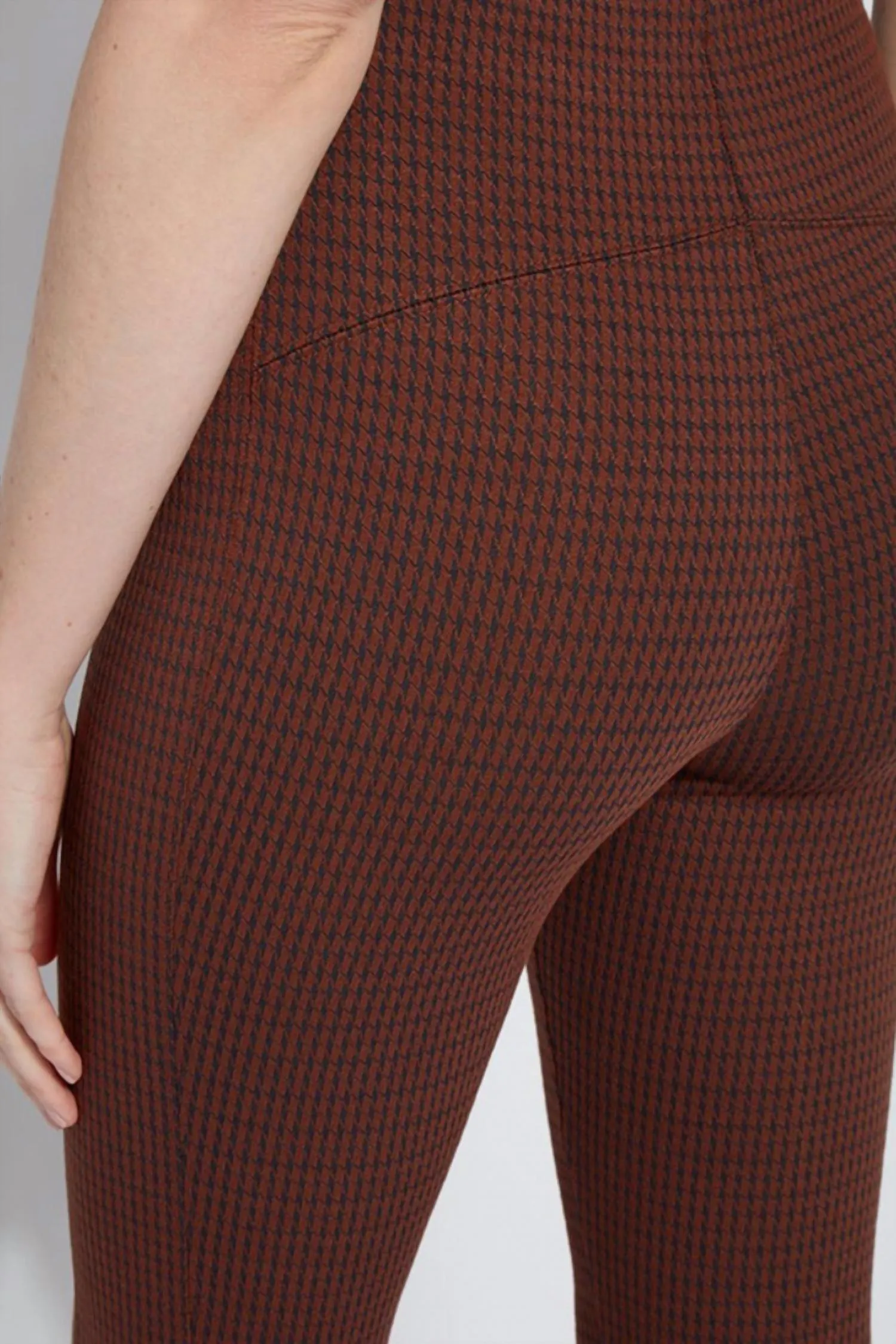 Laura Legging Jacquard In Antique Houndstooth