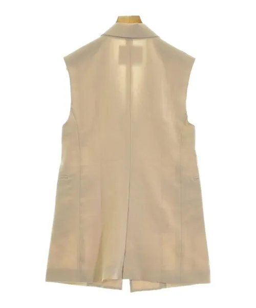 LB.03 Section Vests