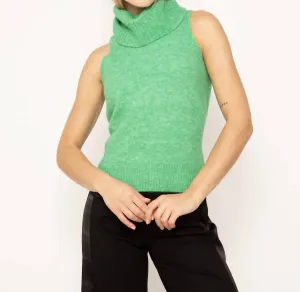 Lilia Sleeveless Sweater In Green