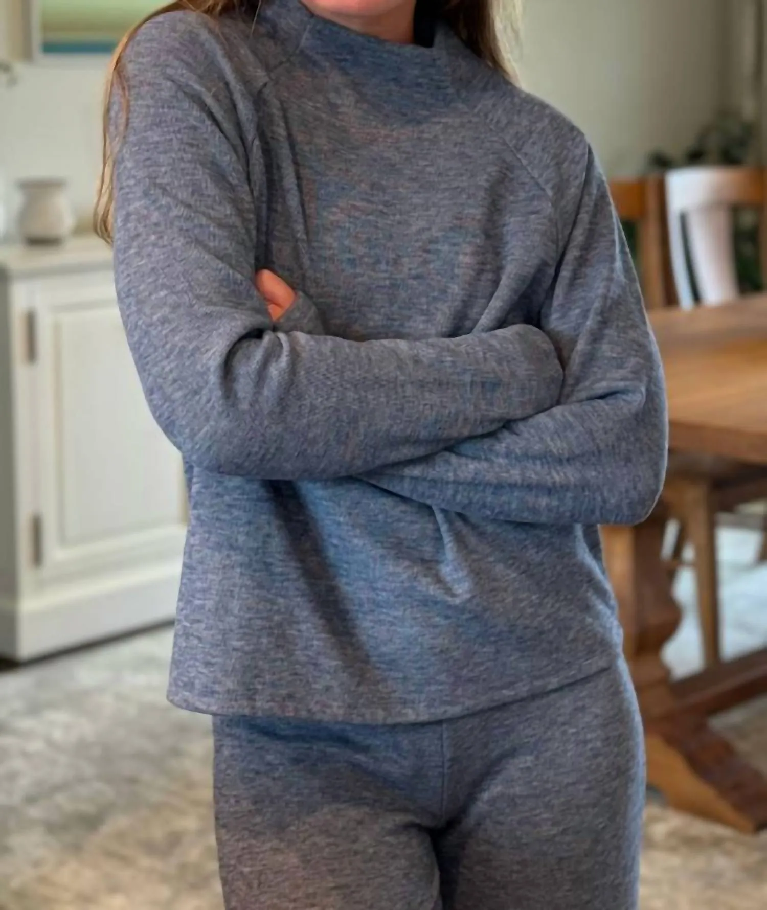 Long Sleeve Raglan Mockneck Top In Blue