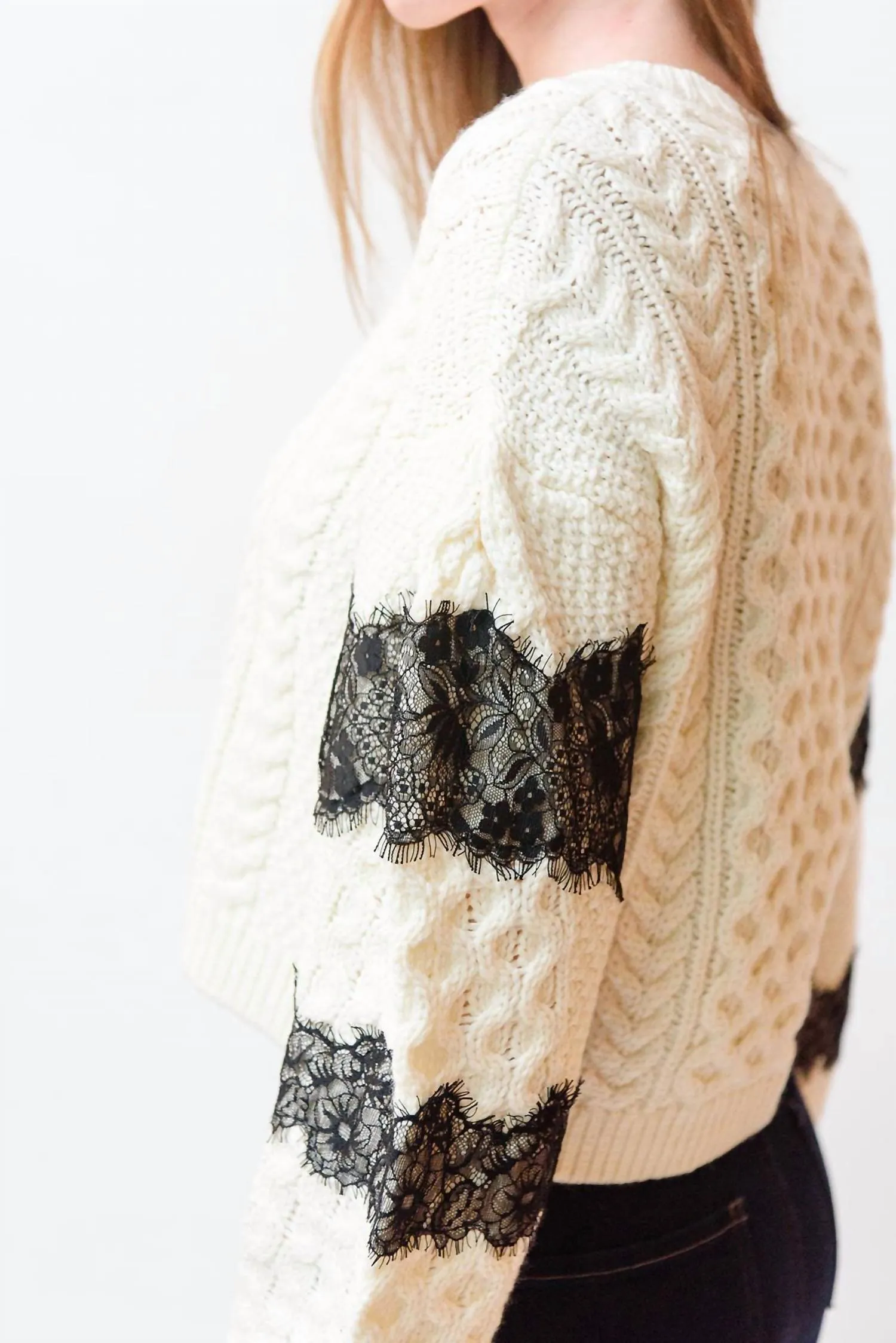 Louise Cardigan In White And Black