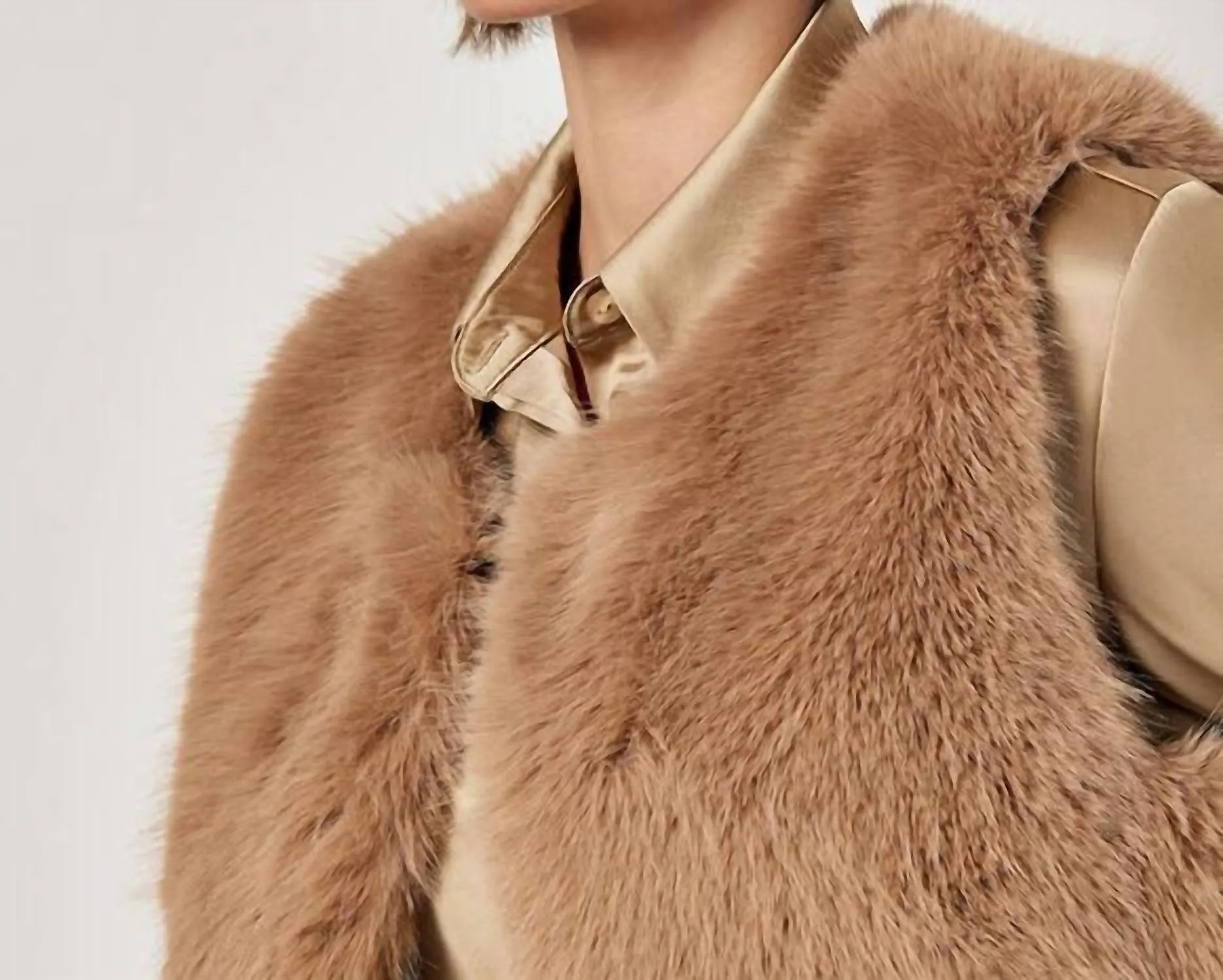 Luxe Layer Fur Vest In Brown