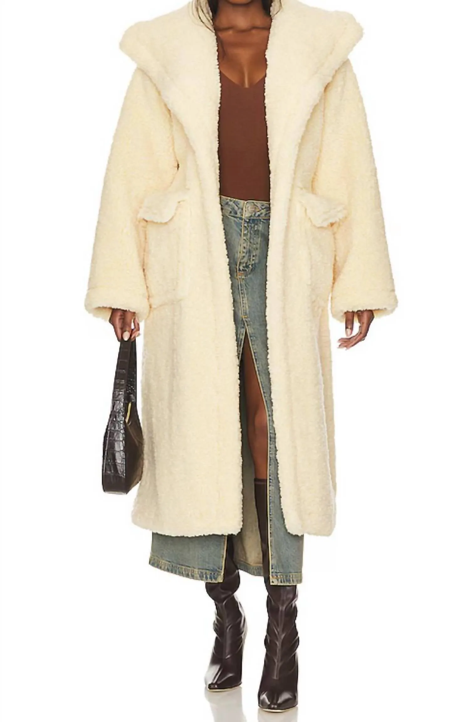 Marianna Gabriella Robe Coat In Wheat