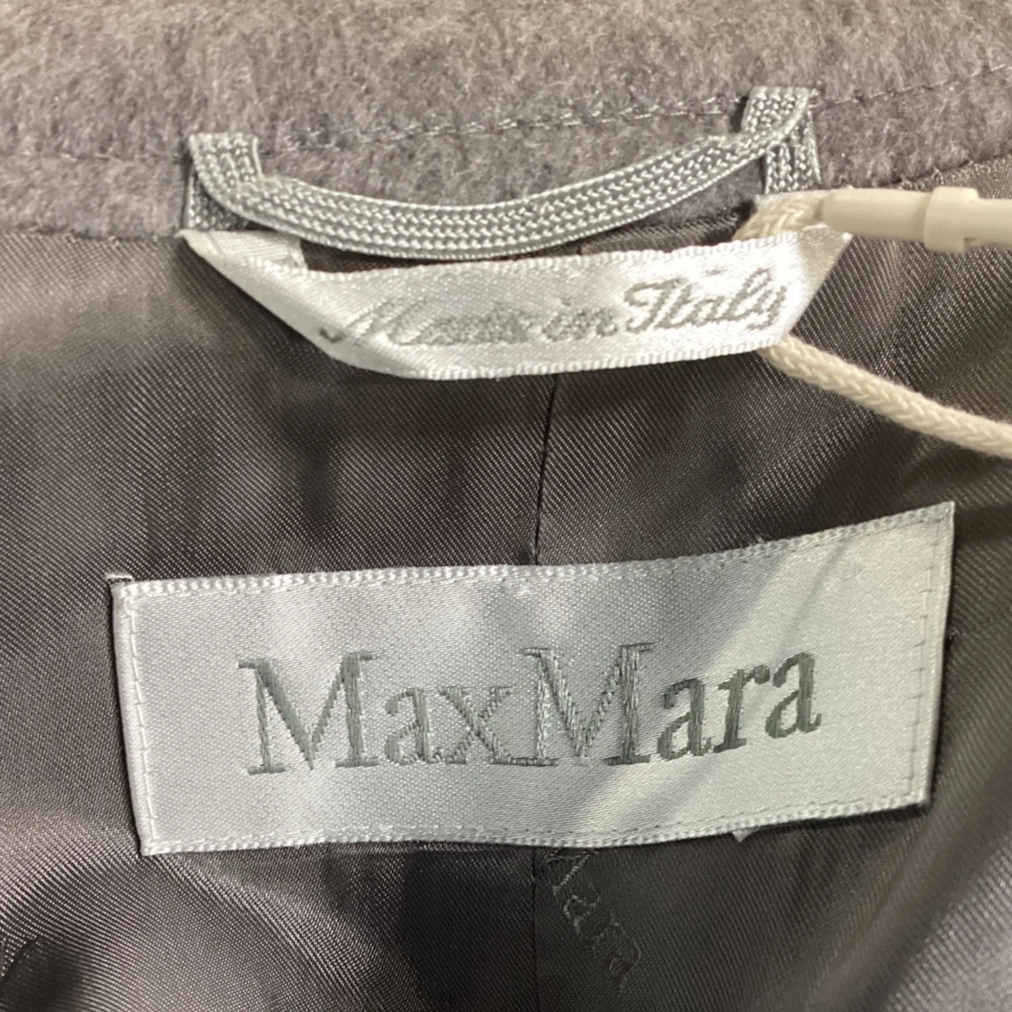 Max Mara Blazer in Grey Cashmere