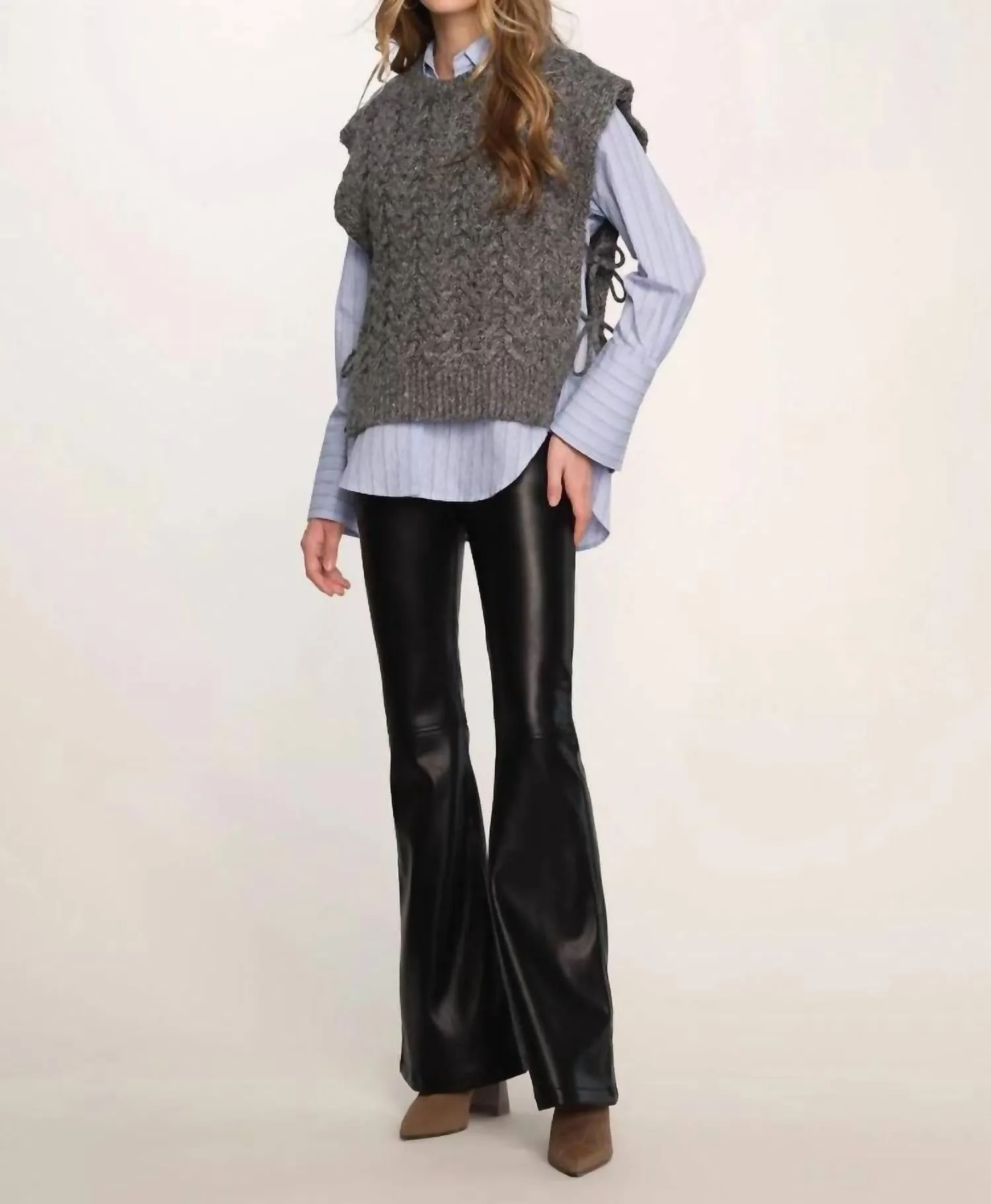 Miel Vest In Tar