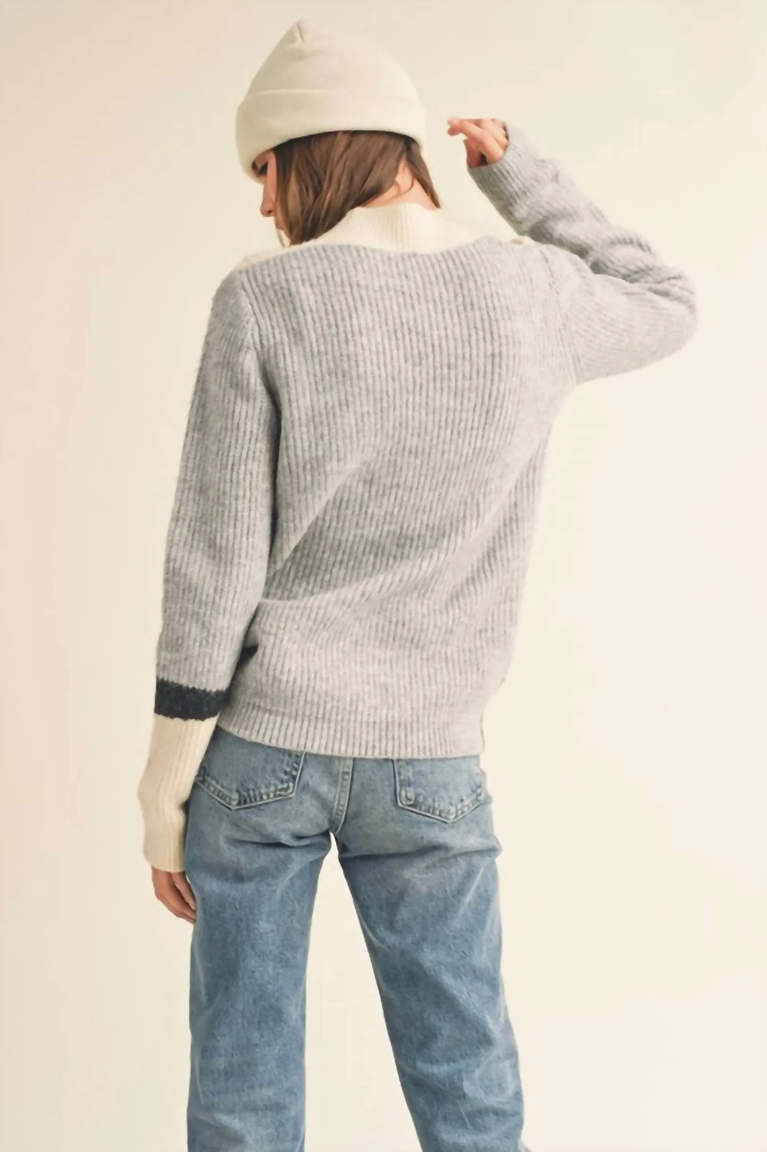 Mindi Mock Neck Sweater In Grey Combo