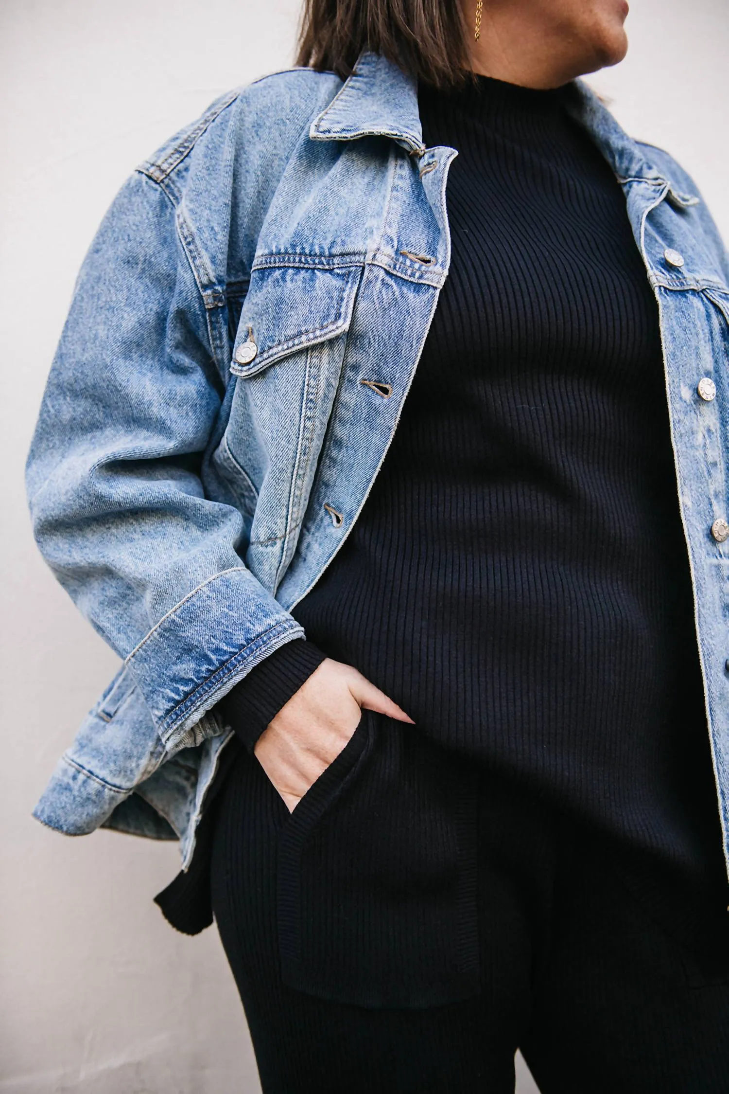 Mockneck Ribbed Sweater In Black