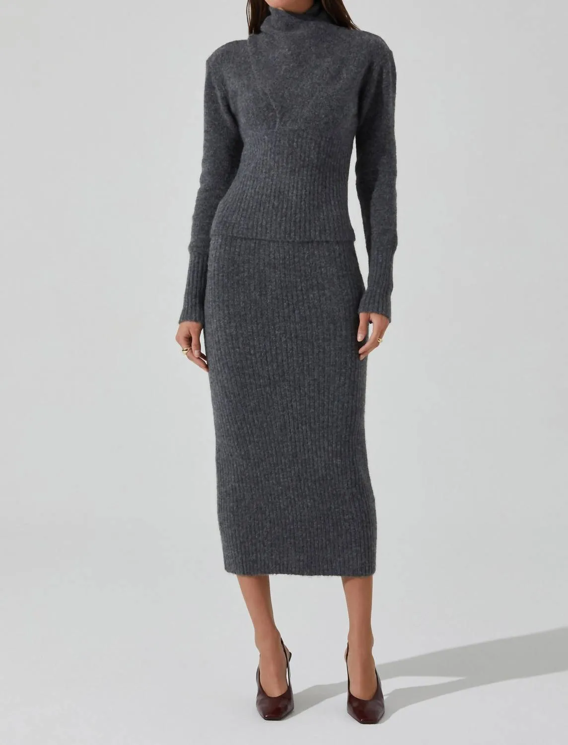 Neve Sweater In Grey