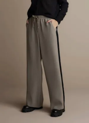 Pant Fluid In Clay/black