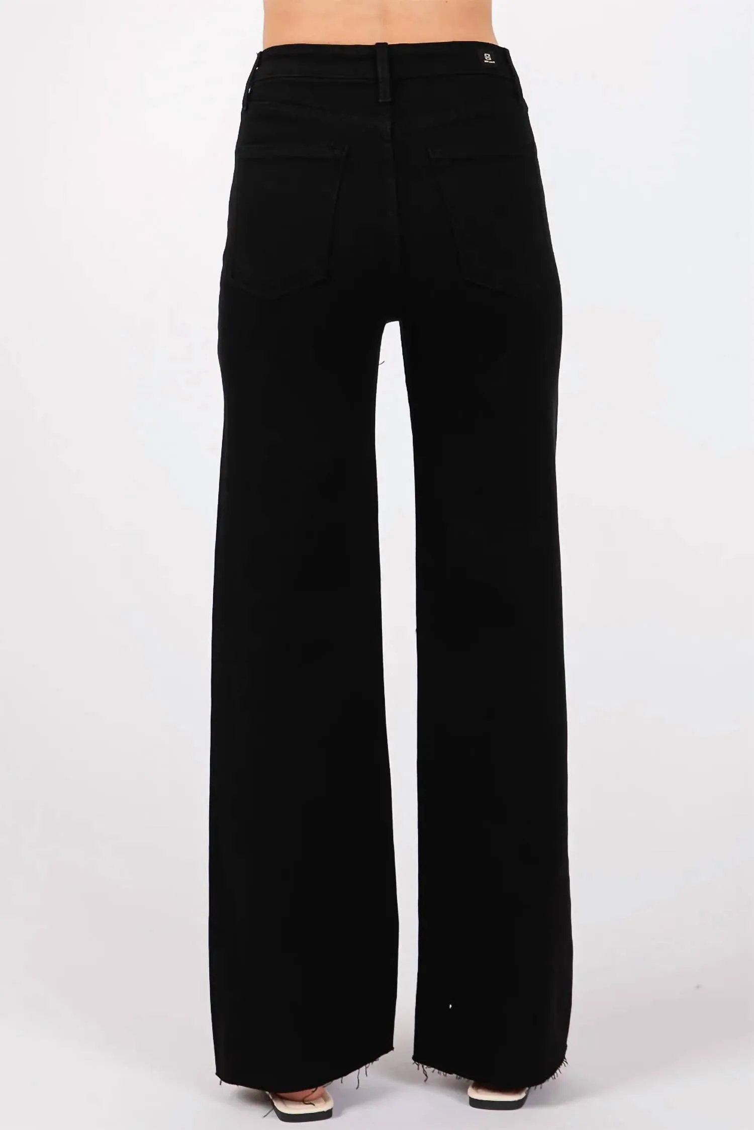 Paola A-Line Scissor Cut Hem Jean In Black
