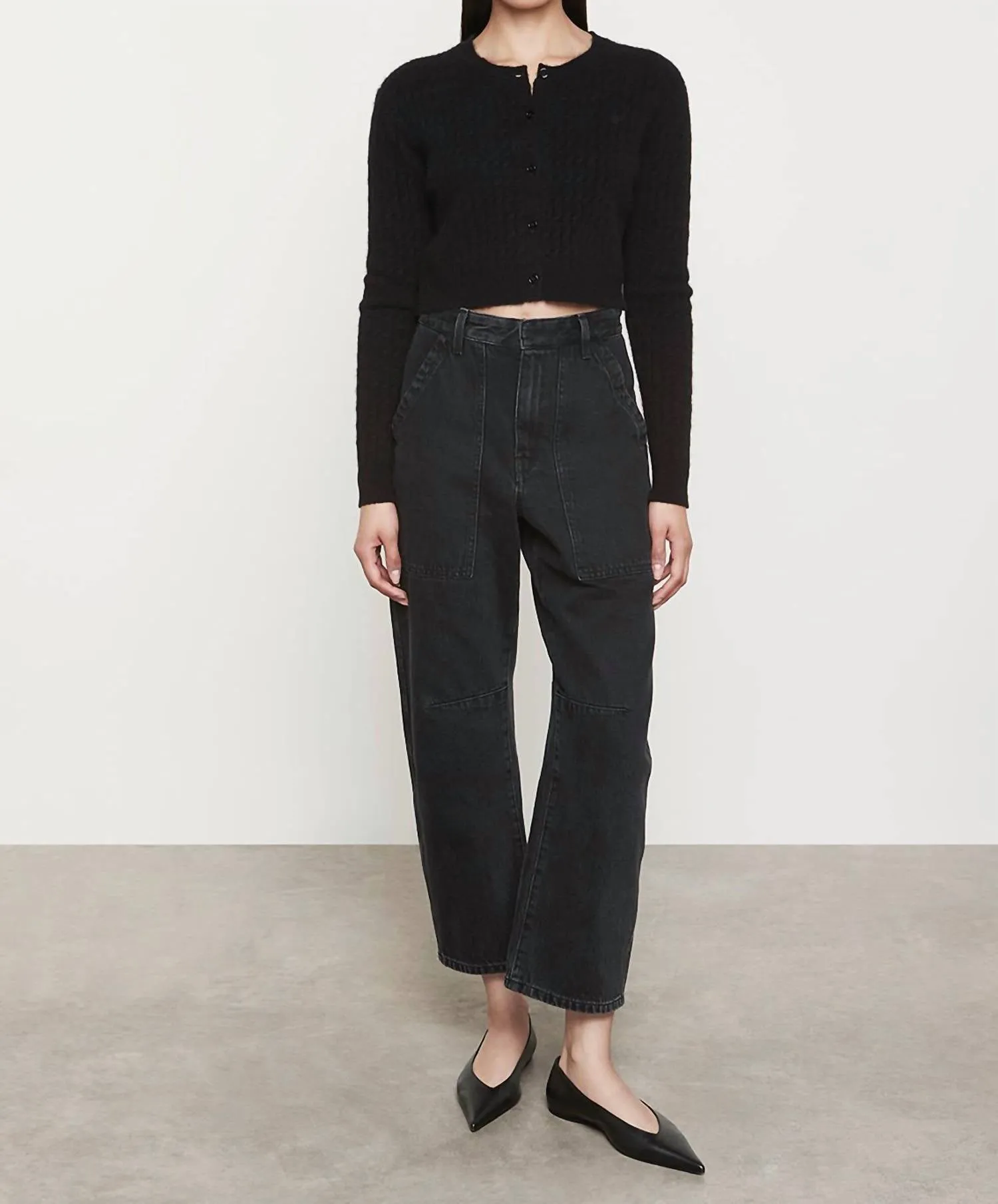 Powder Casmere Knitted Crew In Black