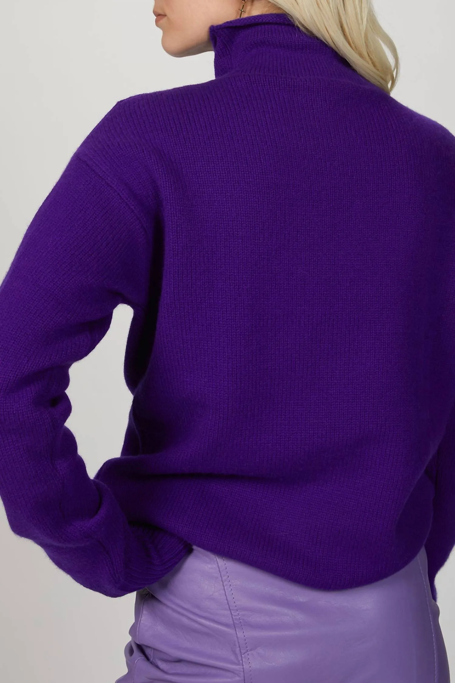Pure Cashmere Sweater In Purple