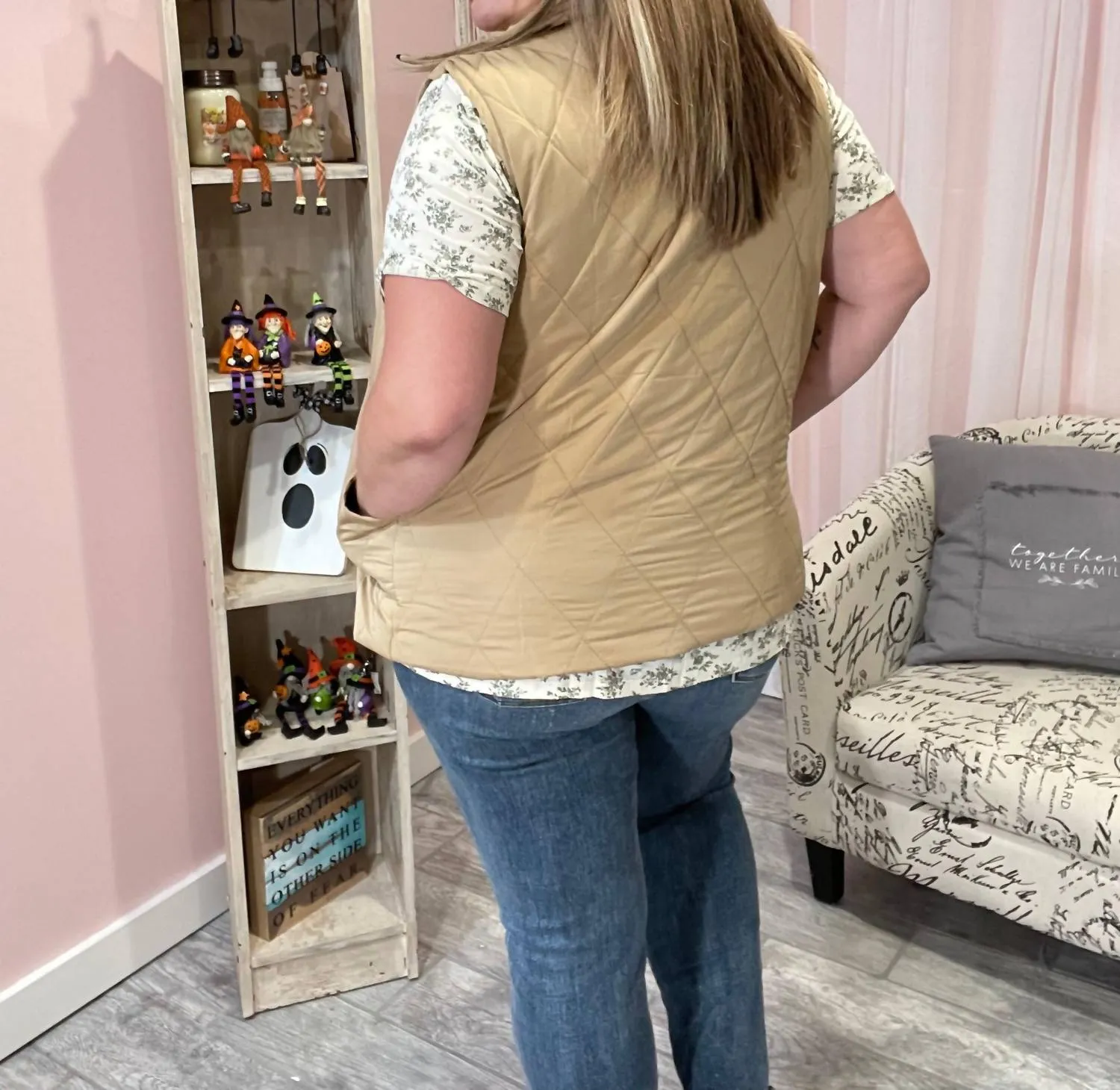 Remy Vests - August In Natural