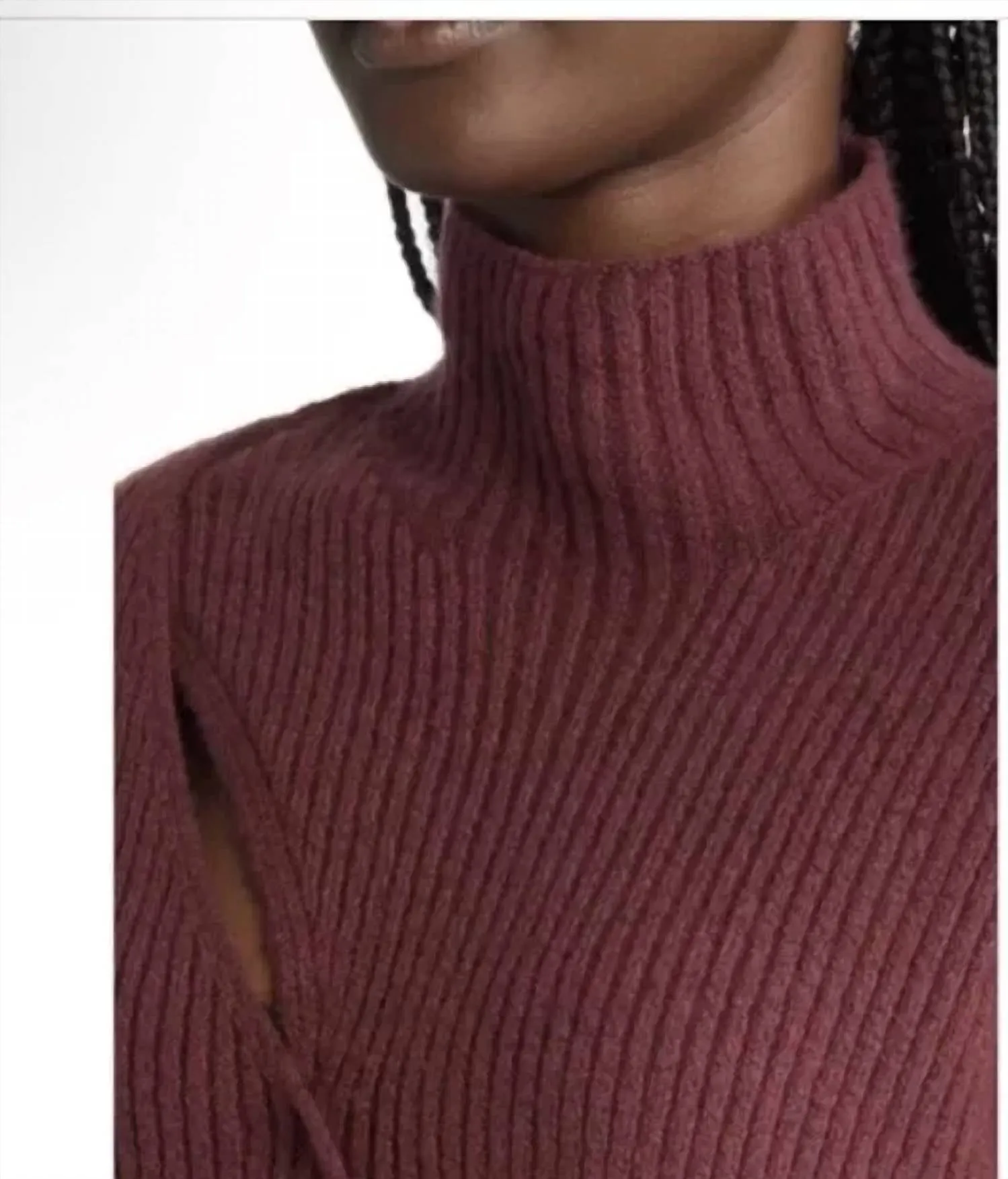 Ribbed Cut Out Sweater In Heather Burgundy