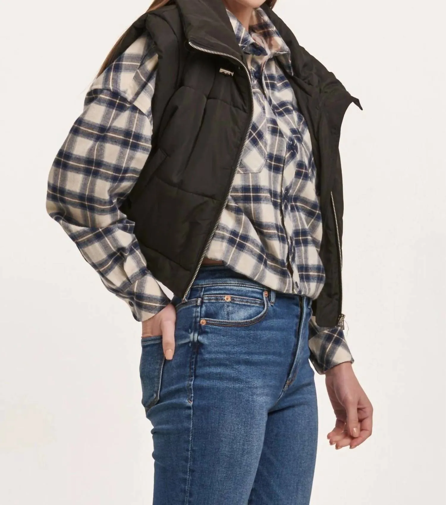 Rosalia Relaxed Vest In Black