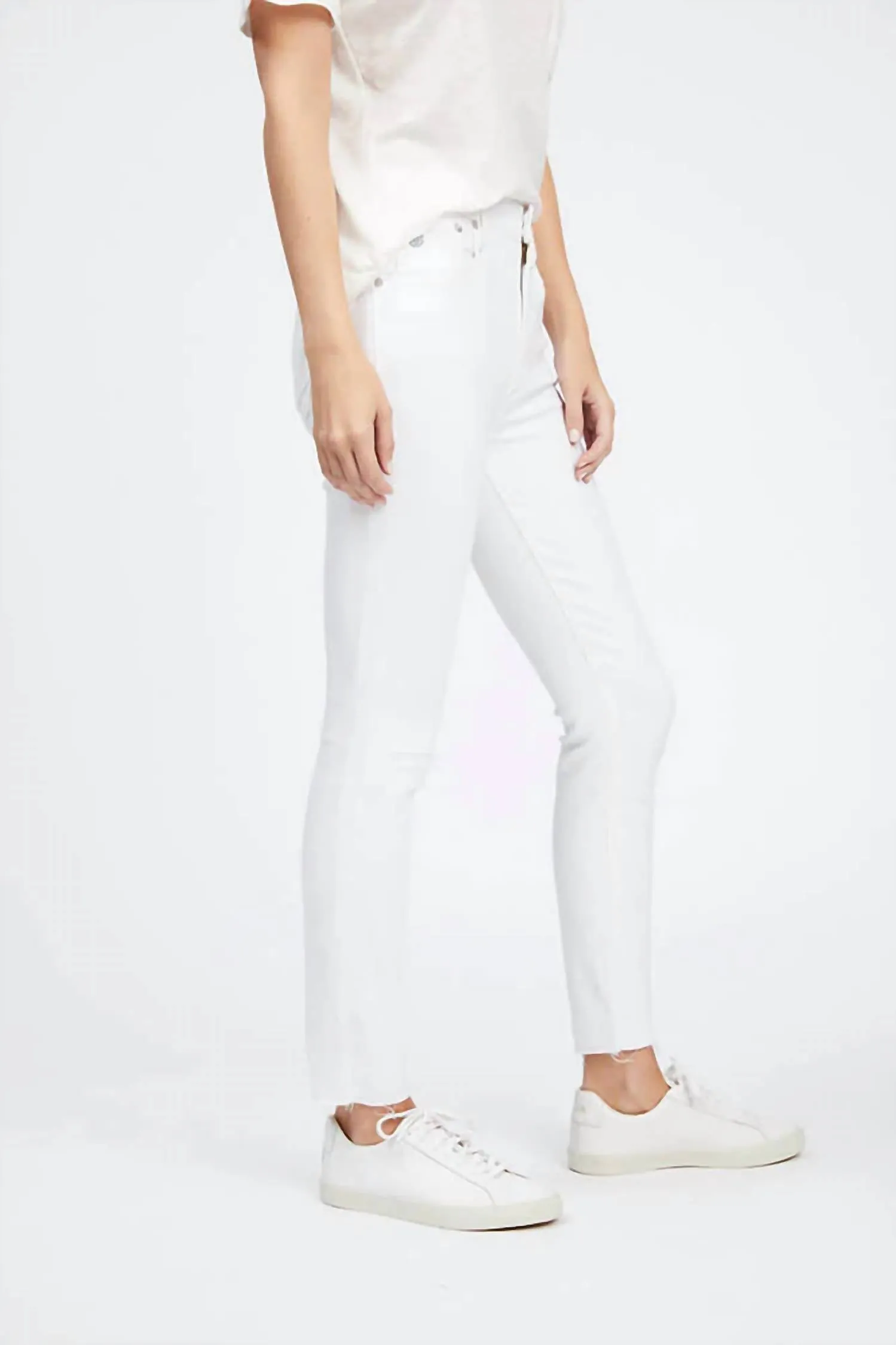 Skinny Jean In White
