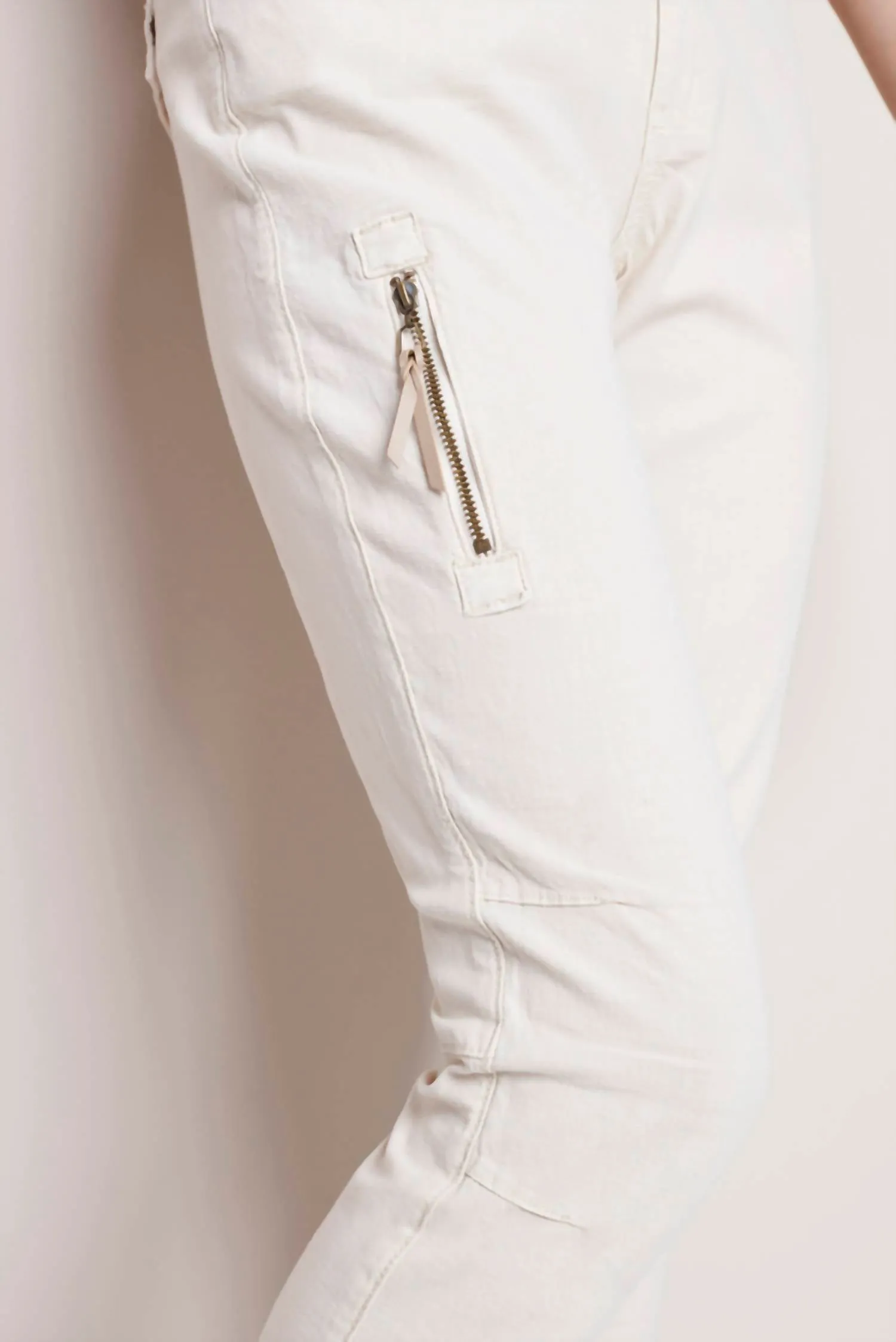 Solid Cargo Pant In Natural