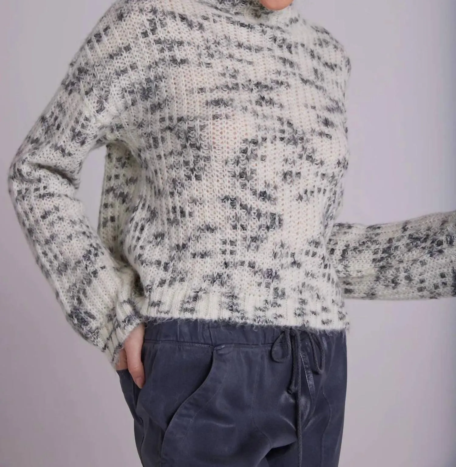 Space Dye Mock Neck Sweater In Winter White And Black