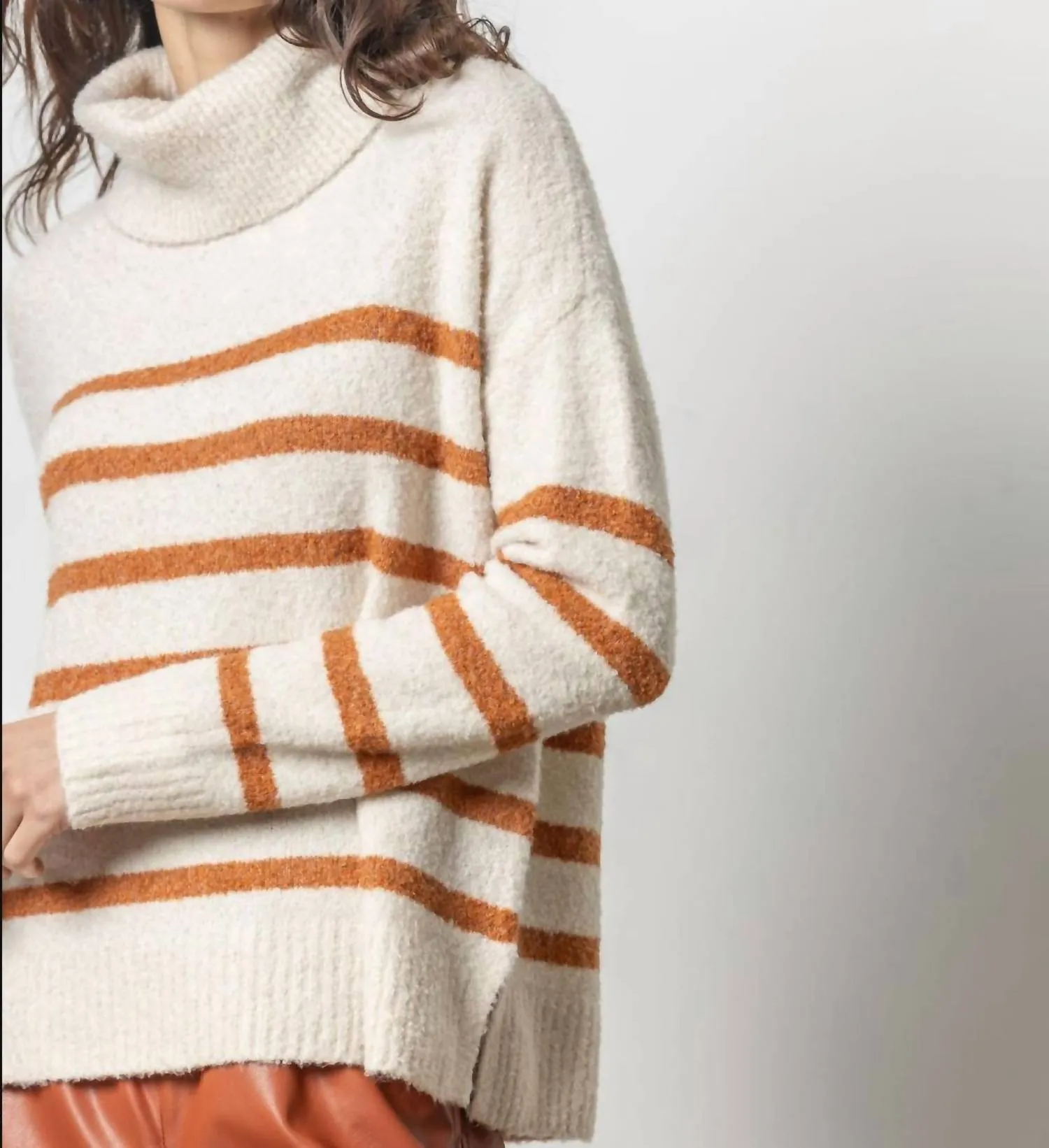 Striped Chunky Turtleneck Sweater In Snow Stripe