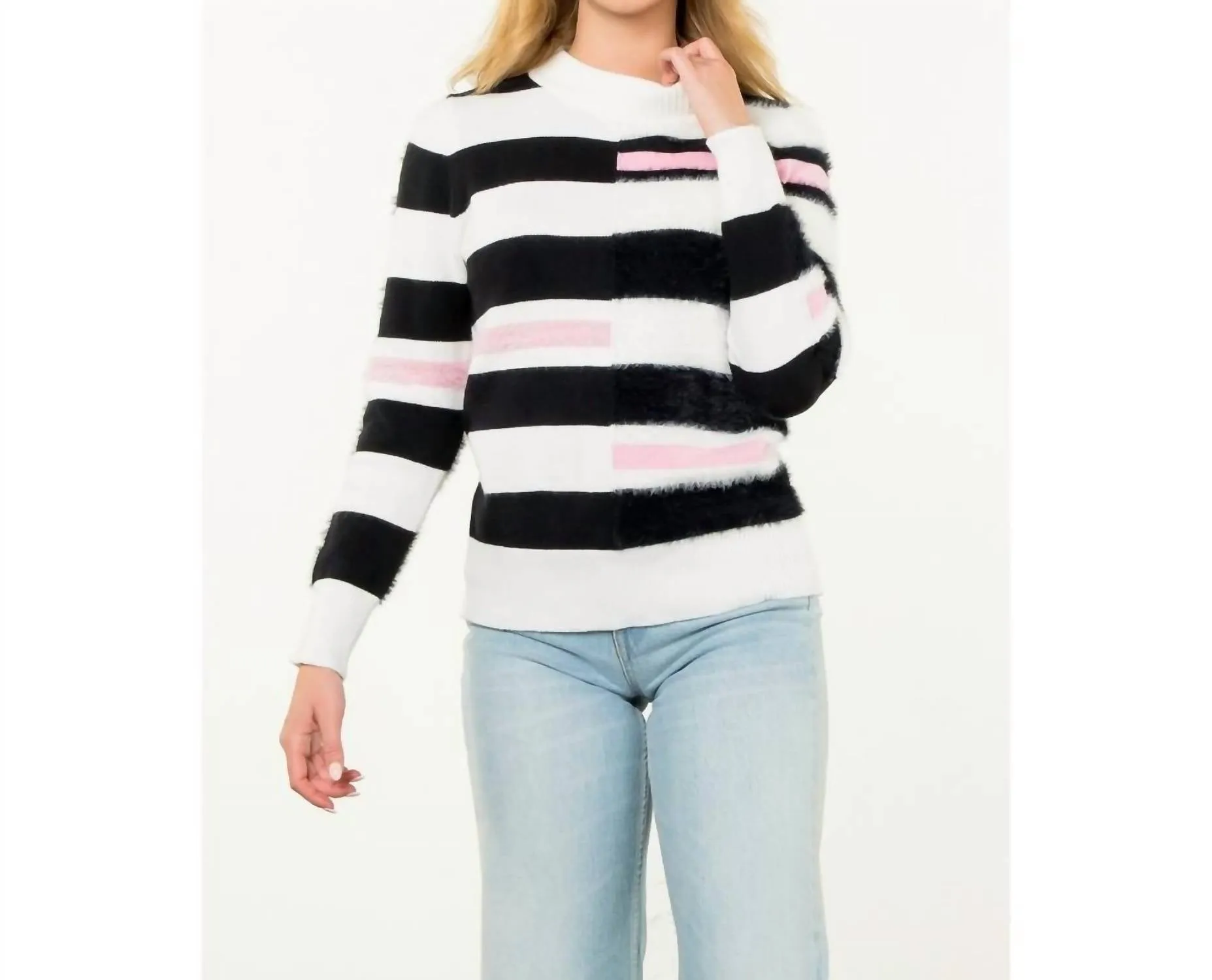 Striped Knit Sweater In White/pink/black
