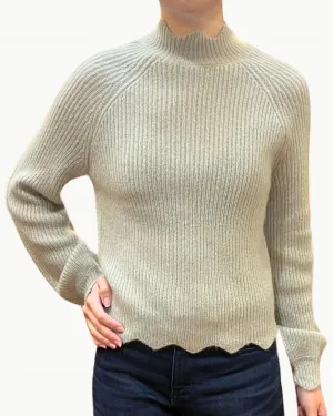 Talia Cropped Pullover In White Tea