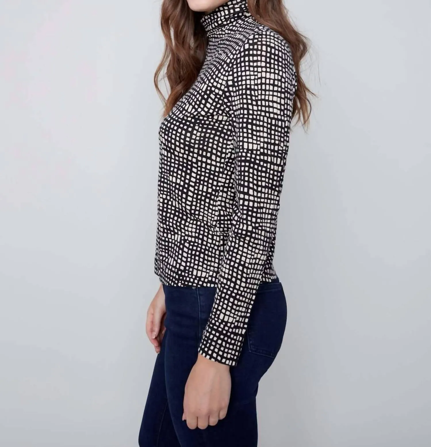 Tencel Turtleneck In Black/white
