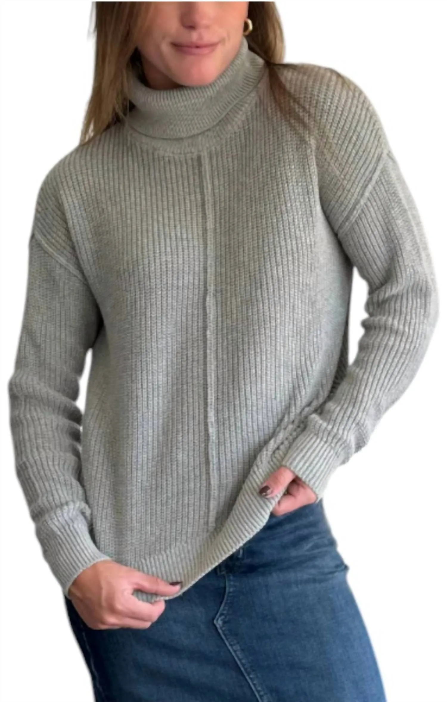 The Essential Turtleneck Sweater In Heather Grey