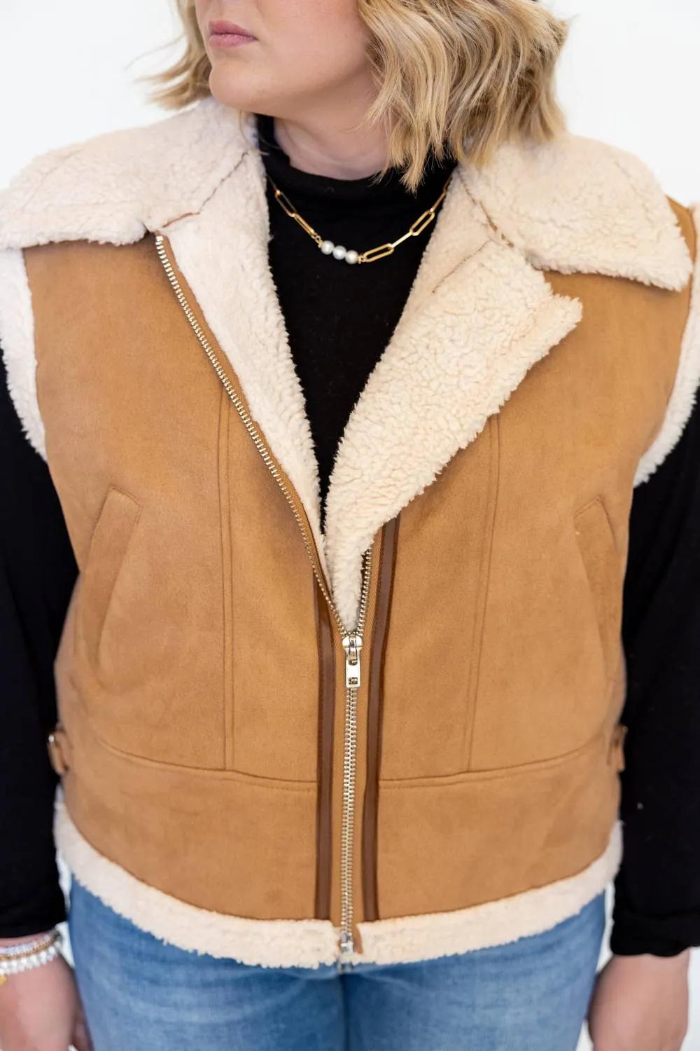 The Montana Suede Vest In Brown