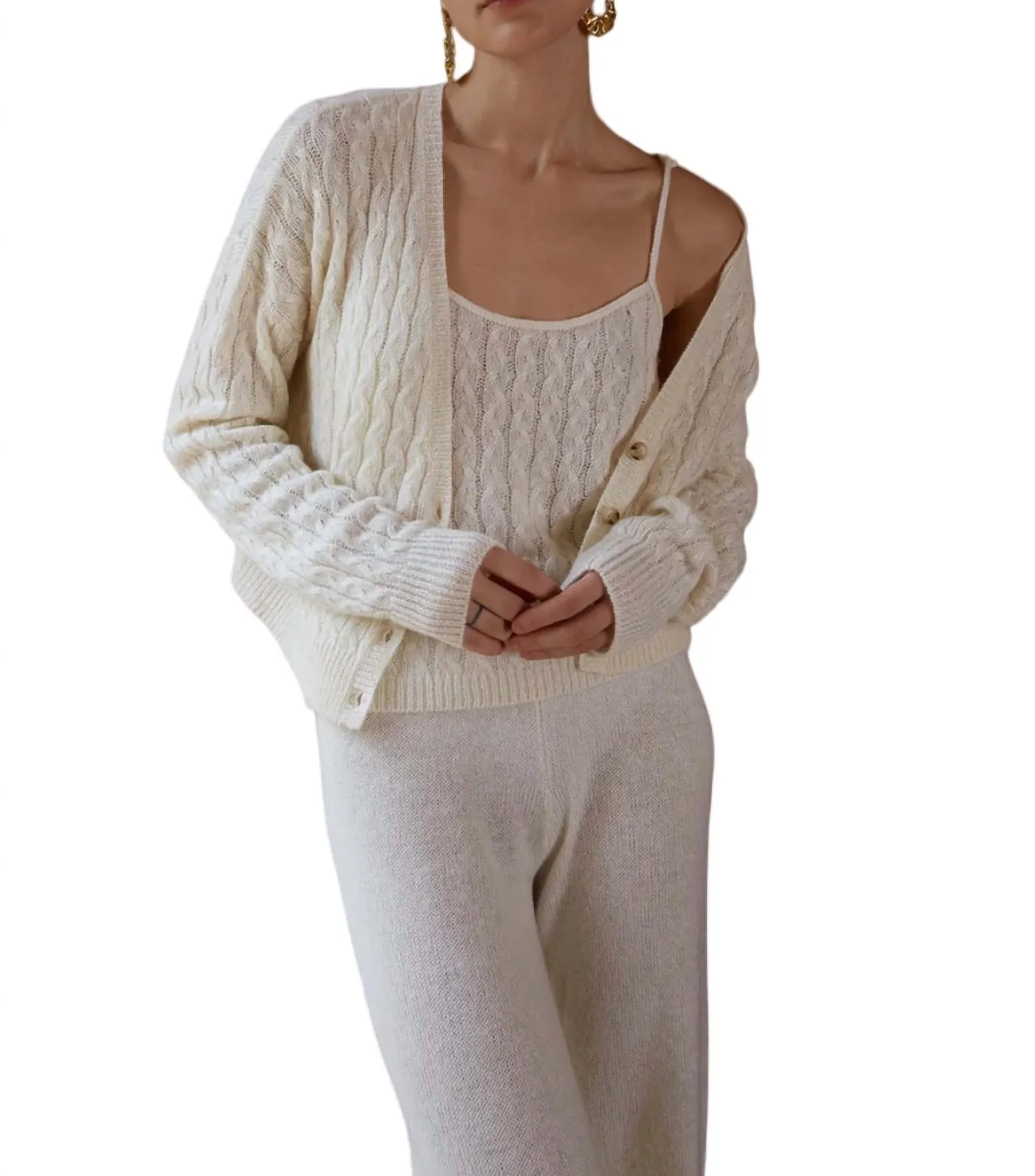 Tulip Cable Knit Cardigan In Ivory