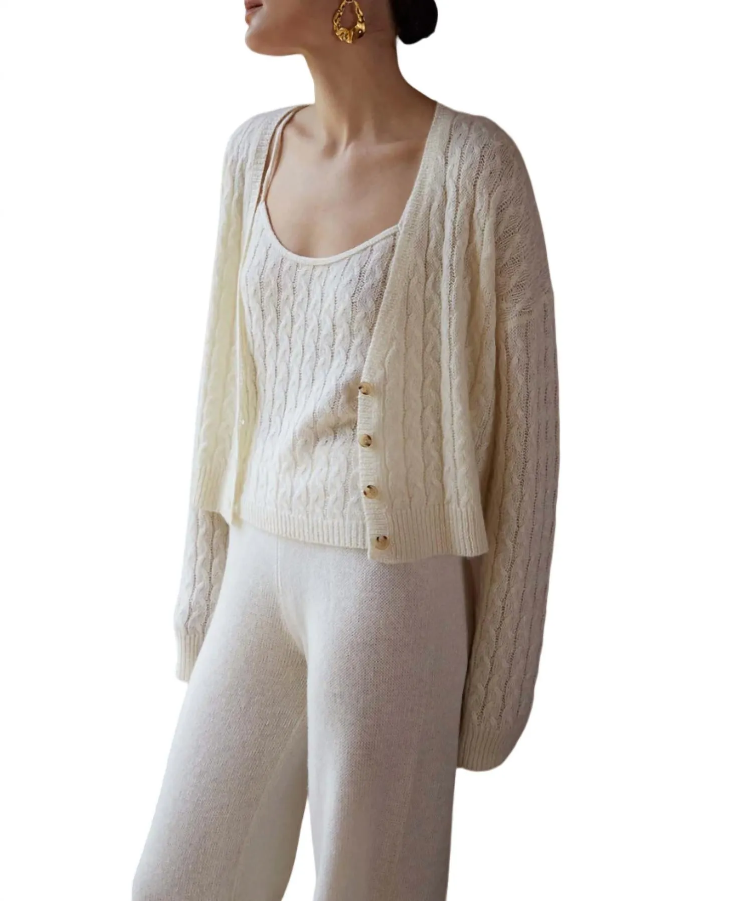 Tulip Cable Knit Cardigan In Ivory